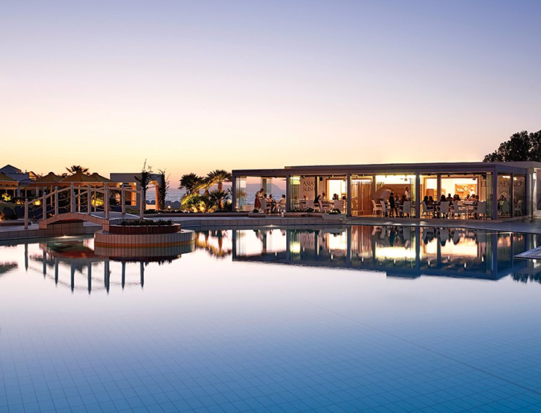 Serita Beach 5*