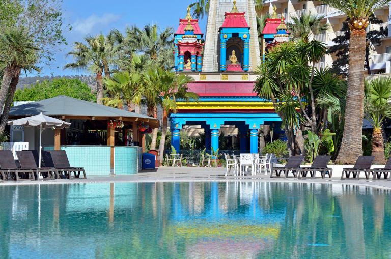 Sol Katmandu Park & Resort 4*