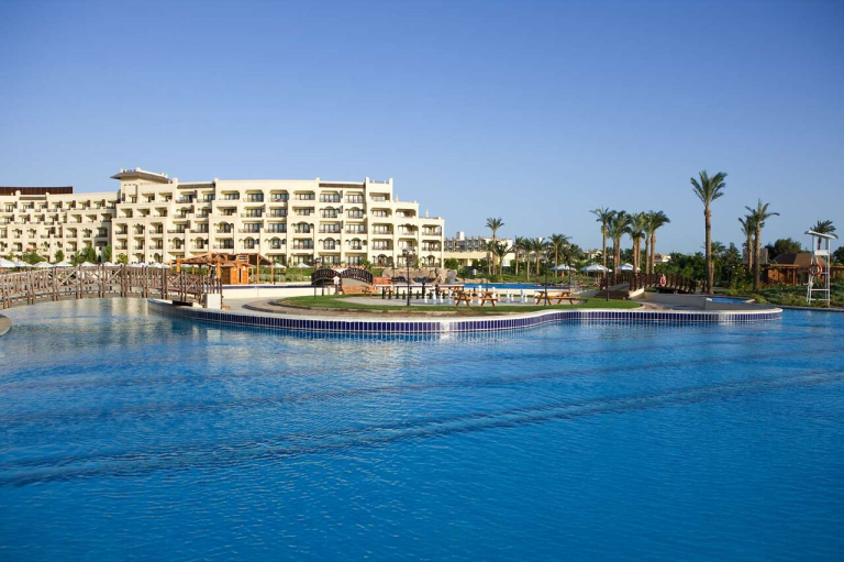 Steigenberger Al Dau Beach 5*