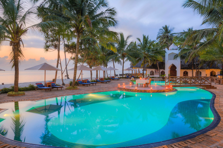 Sultan Sands Island Resort 5*