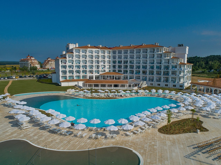 Sunrise Blue Magic Resort 4*
