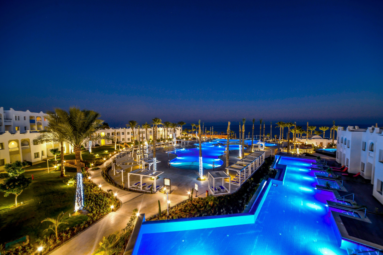 Sunrise Select Diamond Beach Resort
