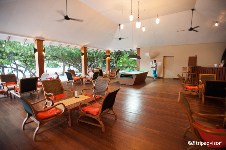 Adaaran Select Meedhupparu