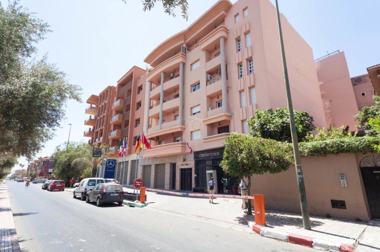 Dellarosa Hotel Suites & Spa