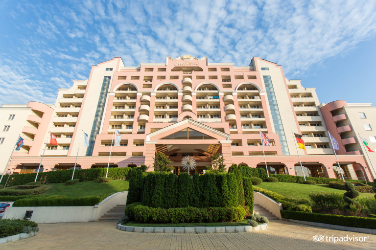 DIT Majestic Beach Resort