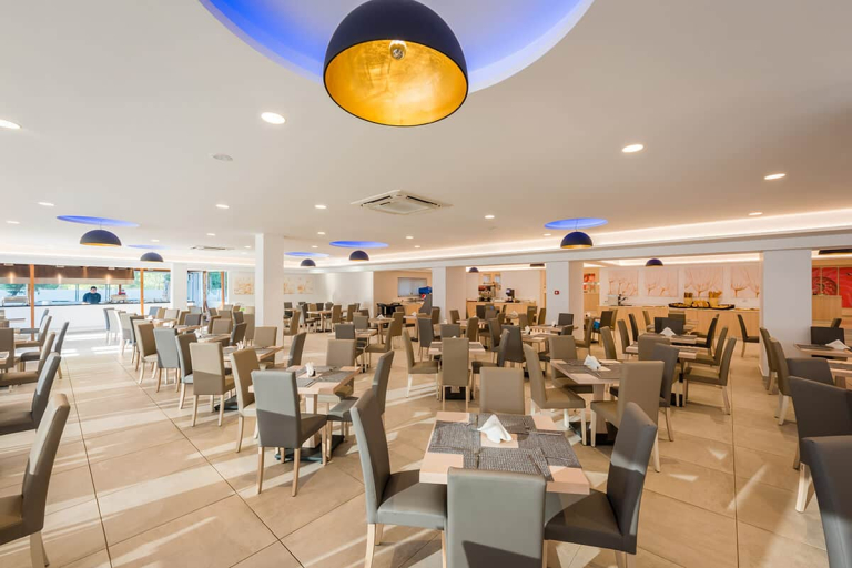 Kalogria Beach Hotel