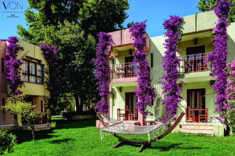 Von Resort Golden Beach