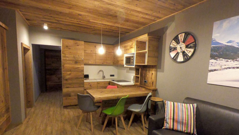 Living - Palu - Emma Apartments