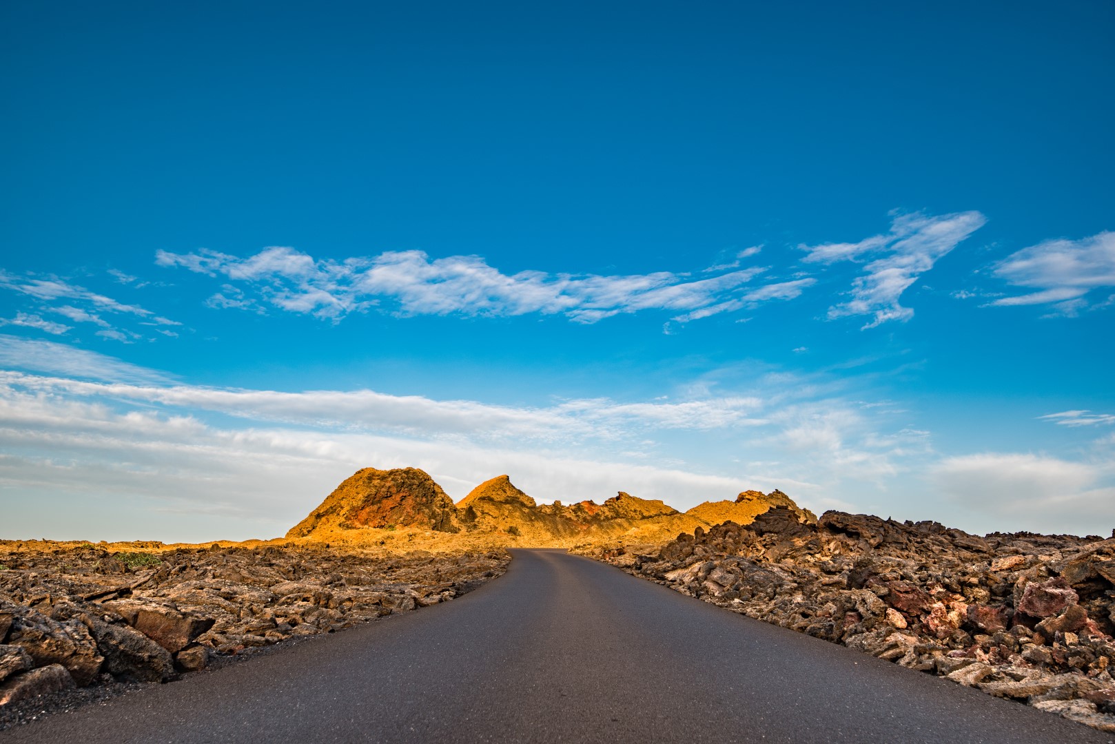 Timanfaya nacionālais parks Lanzarotē – vulkāna ainavas sākotnējā skaistumā Vanilla Travel kruīzā