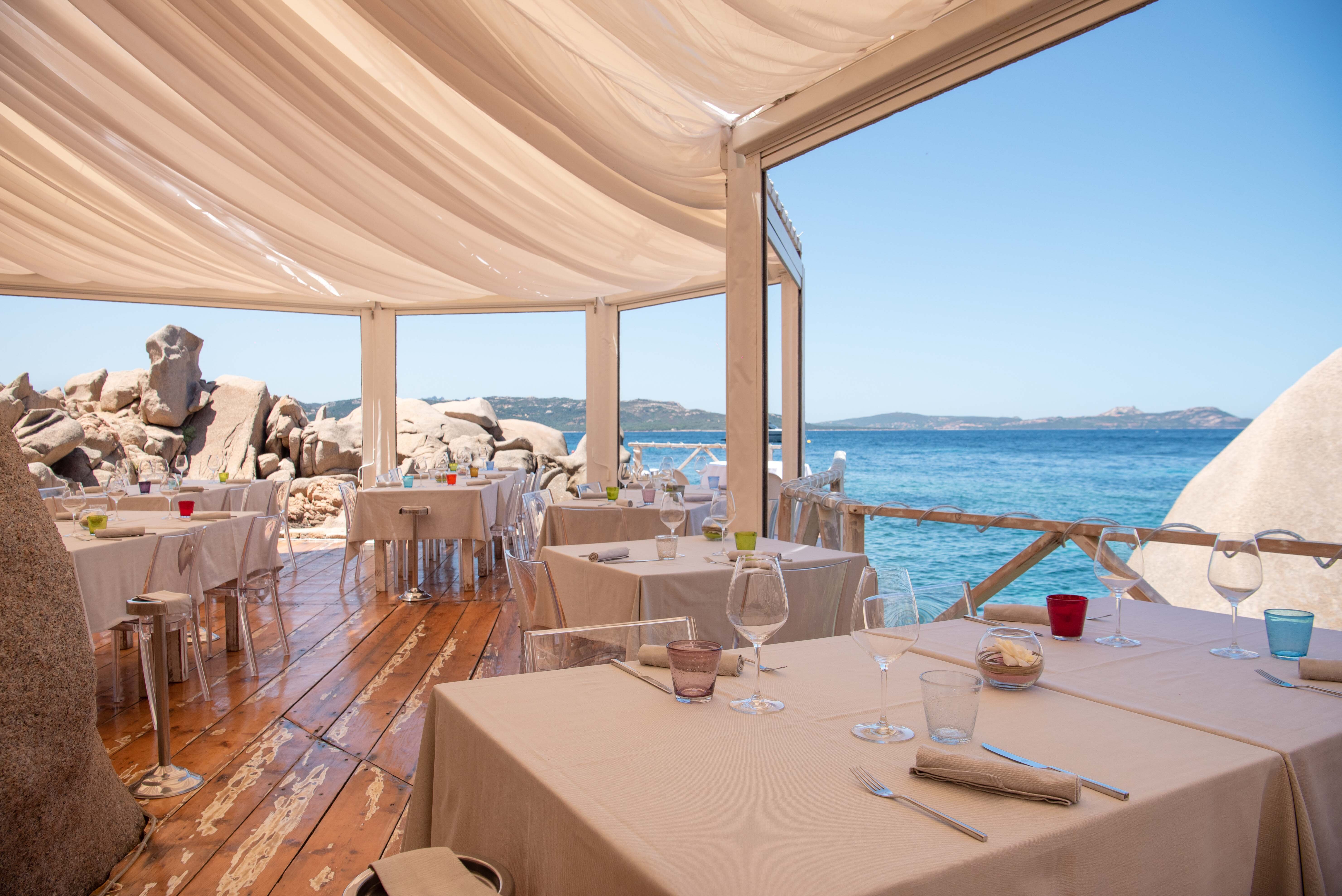 Eleganta ēdināšana uz Costa Smeralda kuģa - fine dining ar Vanilla Travel